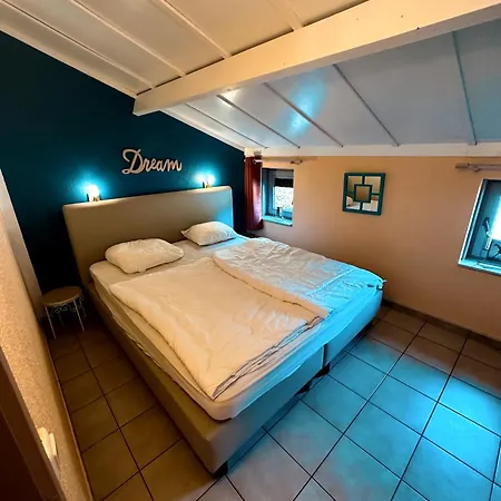 Semesterpark Zeepark Zeewind 3*