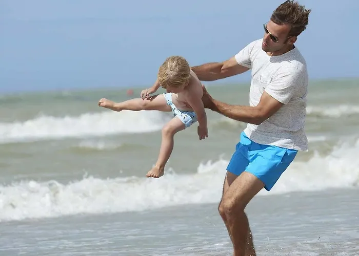 Zeepark Zeewind Holiday park 3*